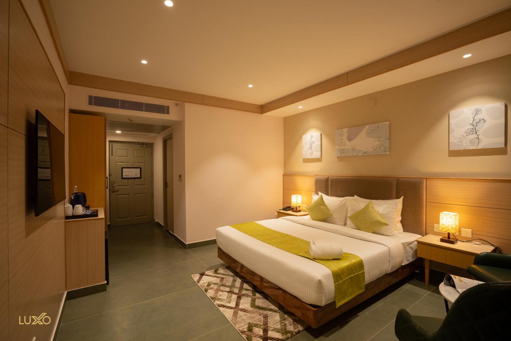Luxo 4* Kochi